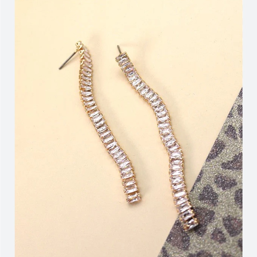 NWT LOFT Modern tennis earrings - Picture 2 of 5